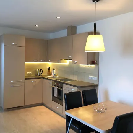 Three-room Holiday *